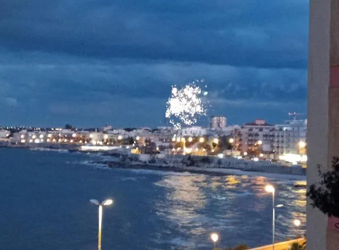 Levante * טרני